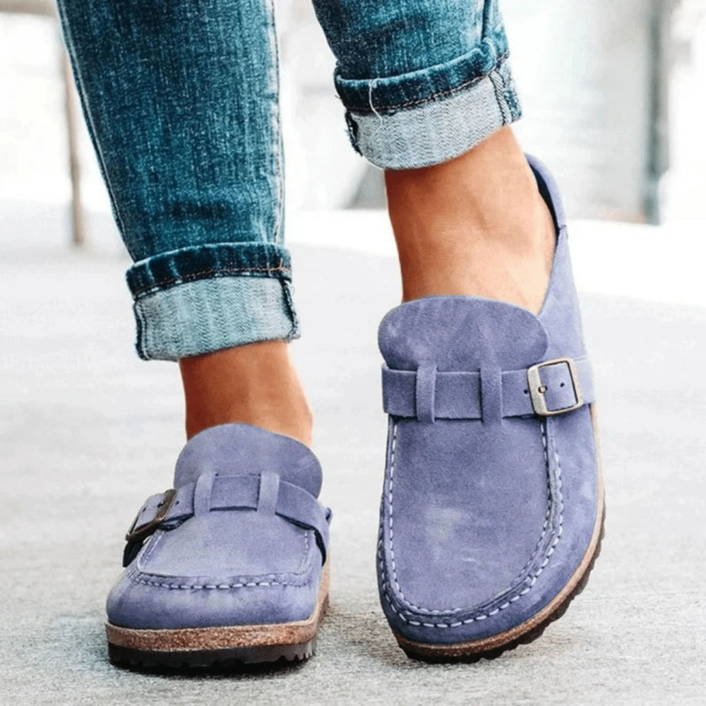 Sandales Clarisse pour femme à mousse mémoire de forme, absorption des chocs et soutien personnalisé pour vos pieds.