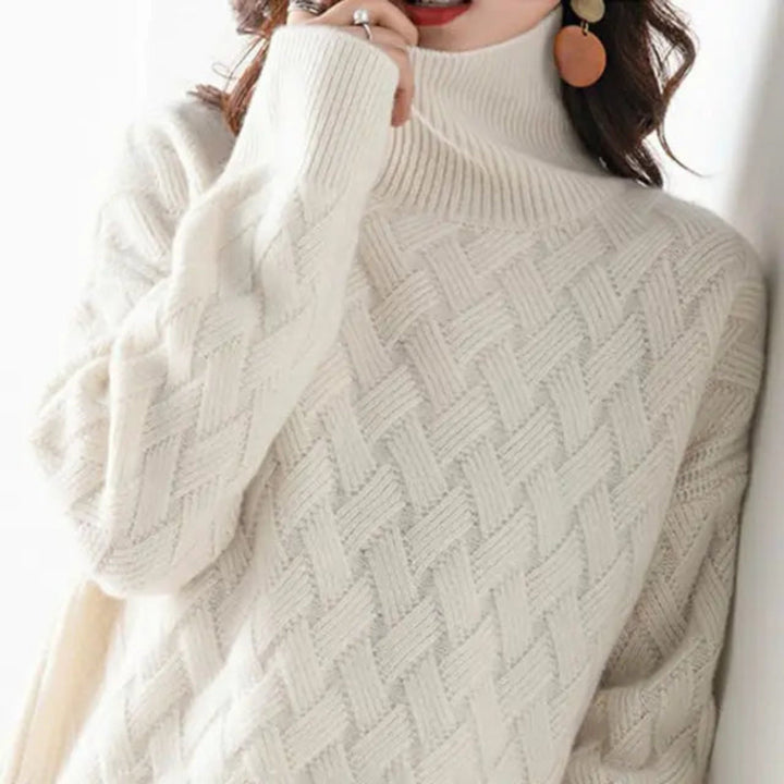 Pull Femme Col Roulé en Maille Torsadée
