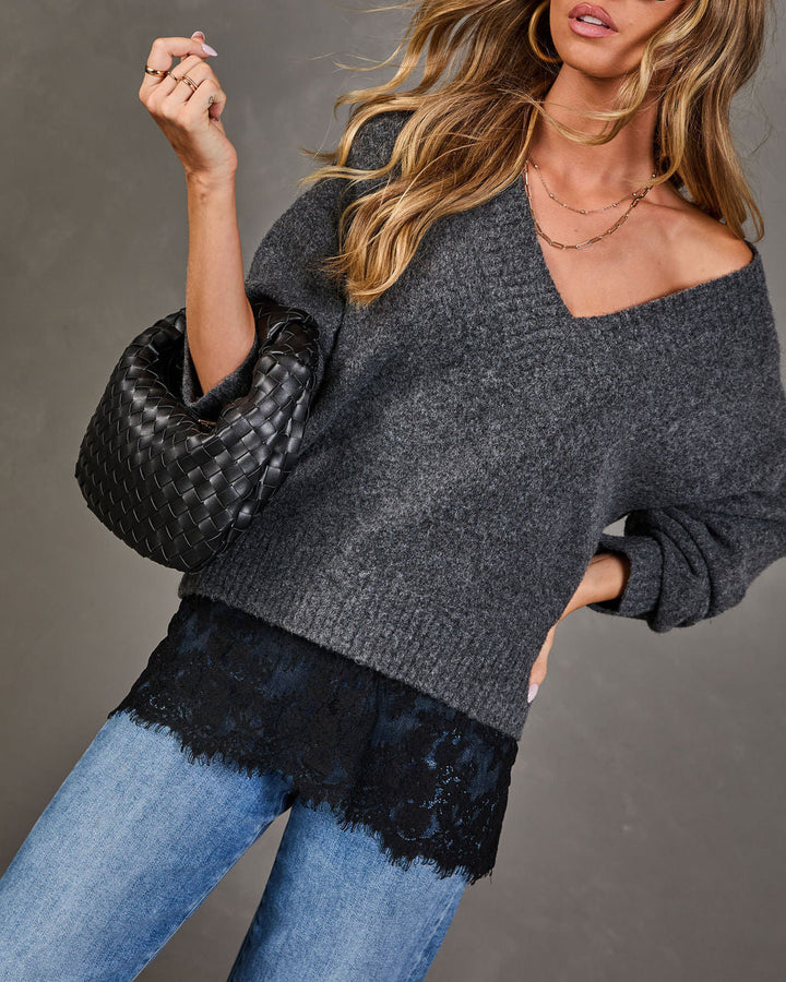 Pull Femme en Maille Col V avec Finition Dentelle