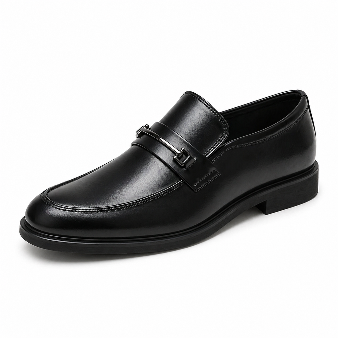 Mocassins Homme en Cuir avec Boucle Métallique et Bout Arrondi