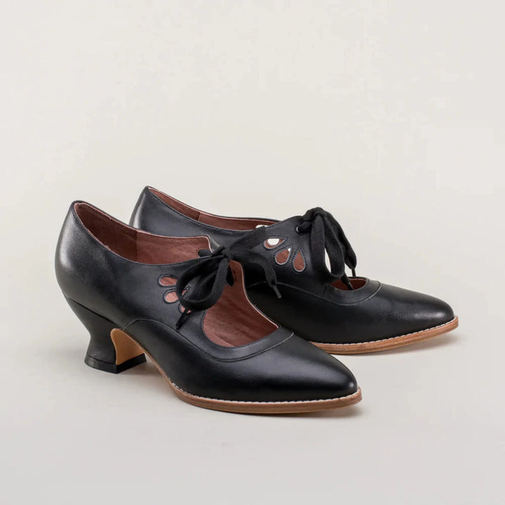 Chaussures Philippine pour femme à talons orthopédiques, semelle intégrée réduisant la pression pour une élégance confortable.