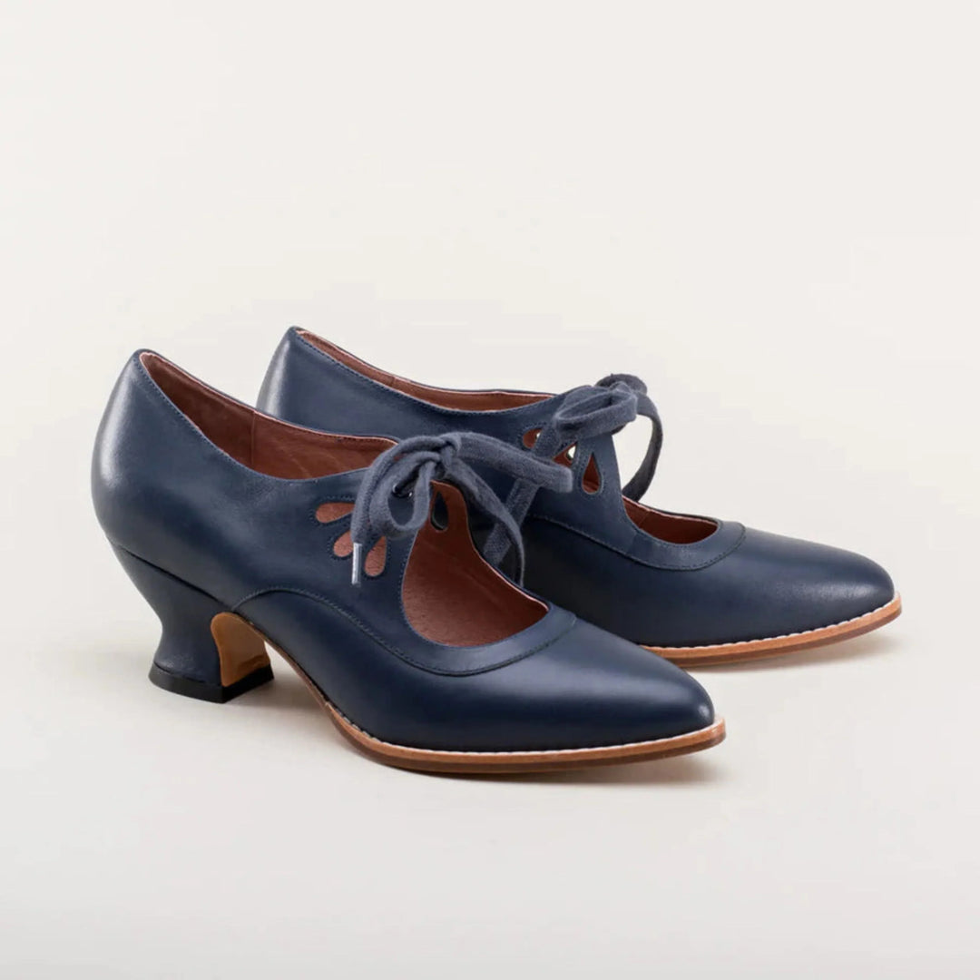 Chaussures Philippine pour femme à talons orthopédiques, semelle intégrée réduisant la pression pour une élégance confortable.