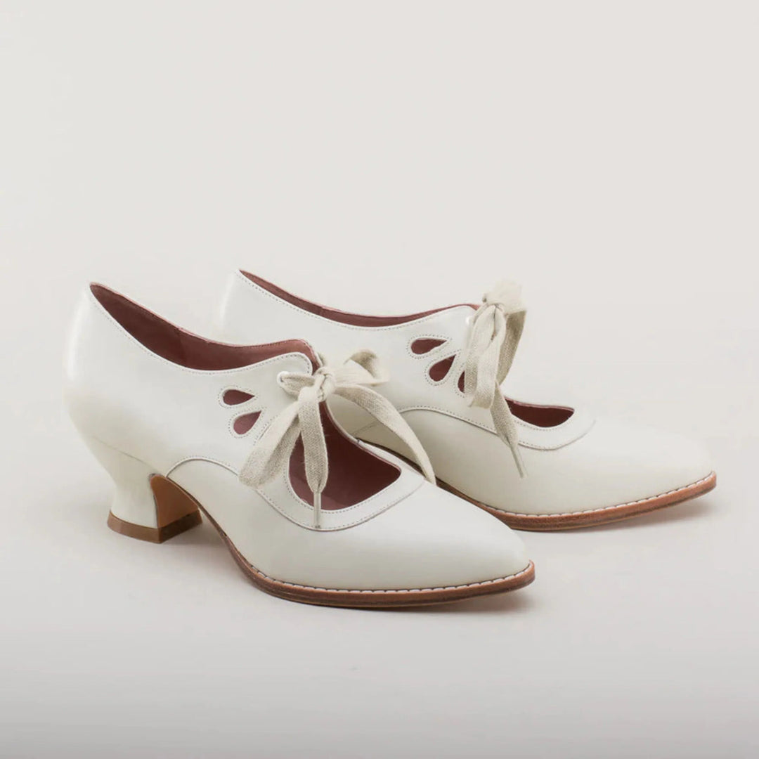Chaussures Philippine pour femme à talons orthopédiques, semelle intégrée réduisant la pression pour une élégance confortable.