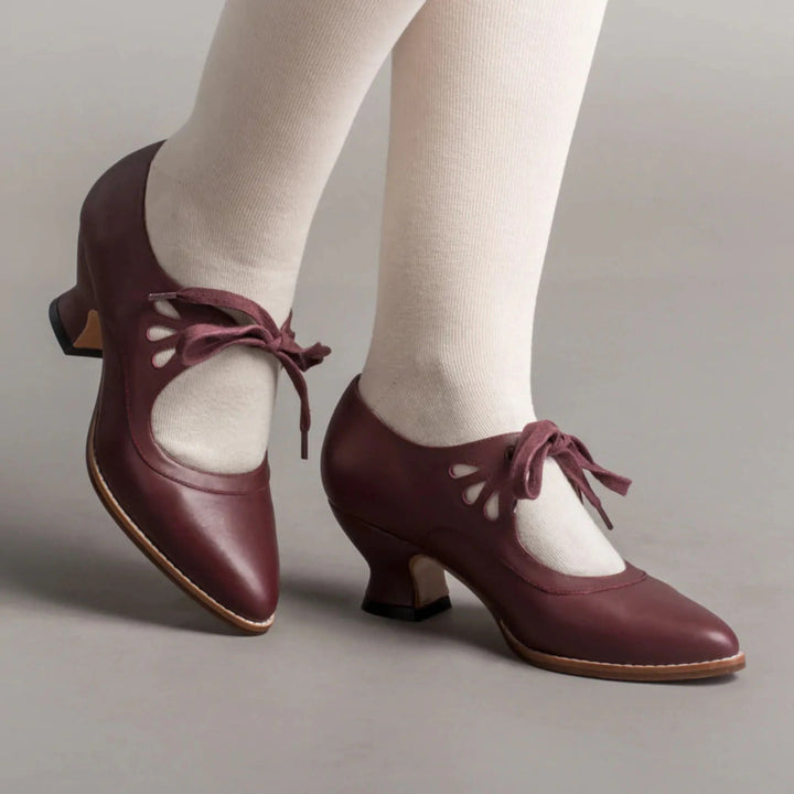 Chaussures Philippine pour femme à talons orthopédiques, semelle intégrée réduisant la pression pour une élégance confortable.