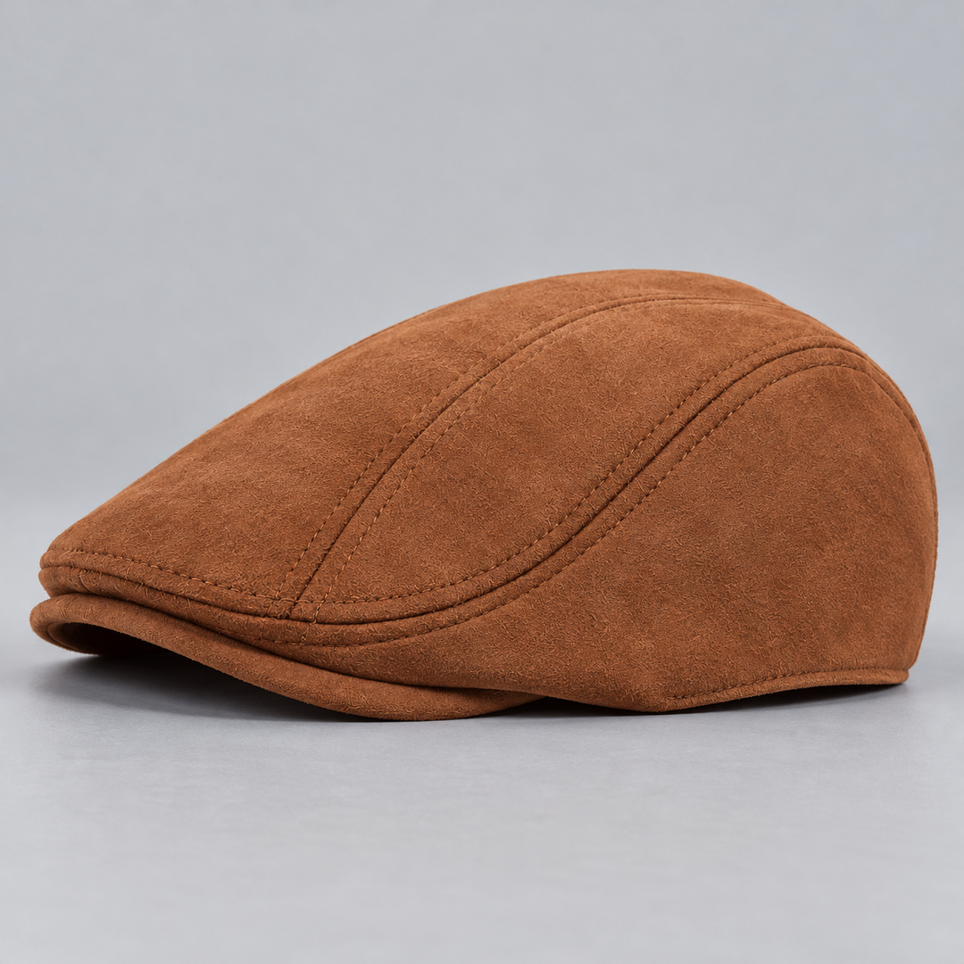 Casquette Plate Homme en Daim avec Visière Courte et Surpiqûres
