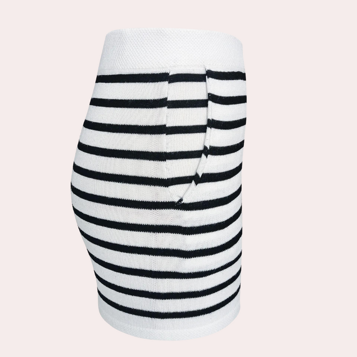 Tassa - Ensemble Élégance Rayée en Cardigan et Short