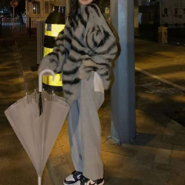 Hedvige - Pull moderne pour femmes