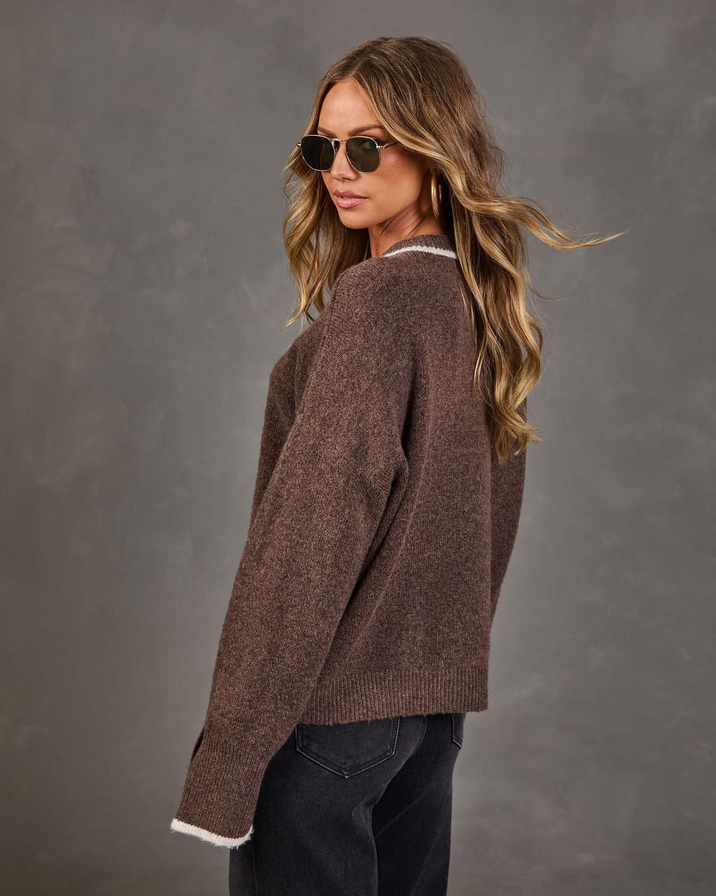 Pull Femme en Maille avec Finition Contrastée
