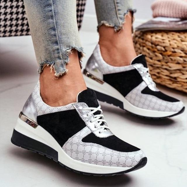 Baskets Octavie pour femme à talons ajustés, finitions raffinées et coupe étudiée pour une allure polyvalente et soignée.