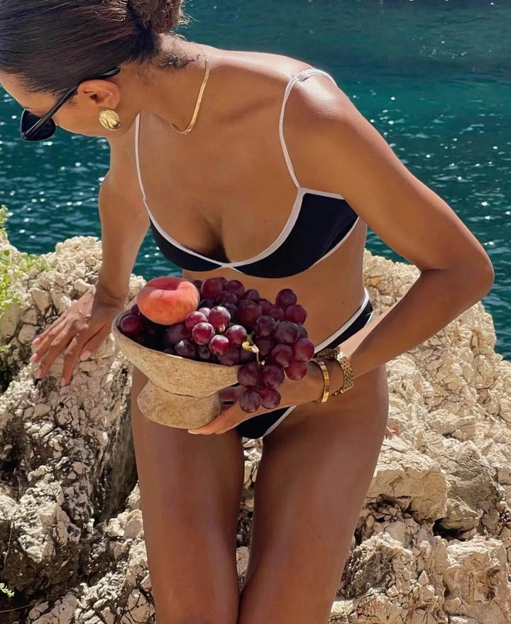 Oumayma | Maillot de Bain pour Femme | Bikini À Ficelles, Ajustable & Élégant