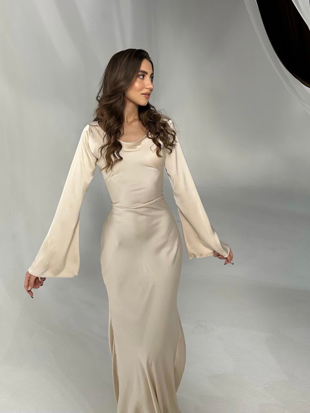 Robe Longue Femme Manches Longues Col Rond Taille Cintrée