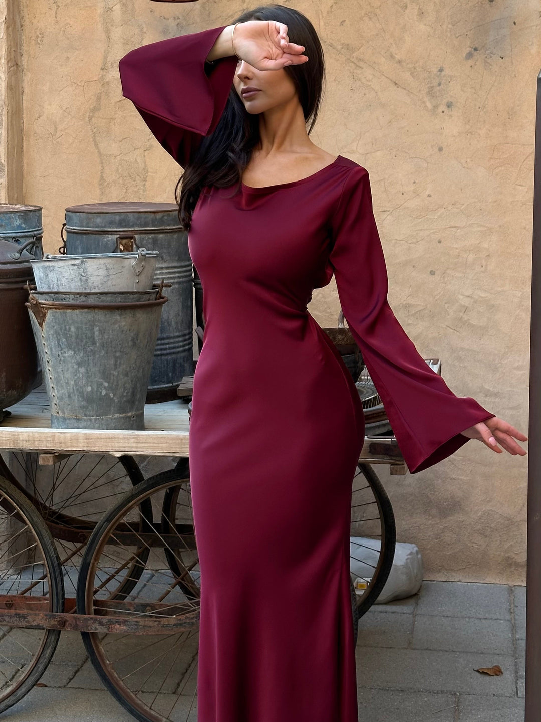 Robe Longue Femme Manches Longues Col Rond Taille Cintrée