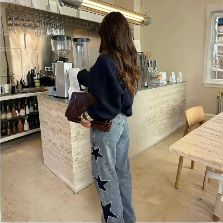 Jean Femme Wide Leg avec Écussons Étoiles et Détails Cloutés