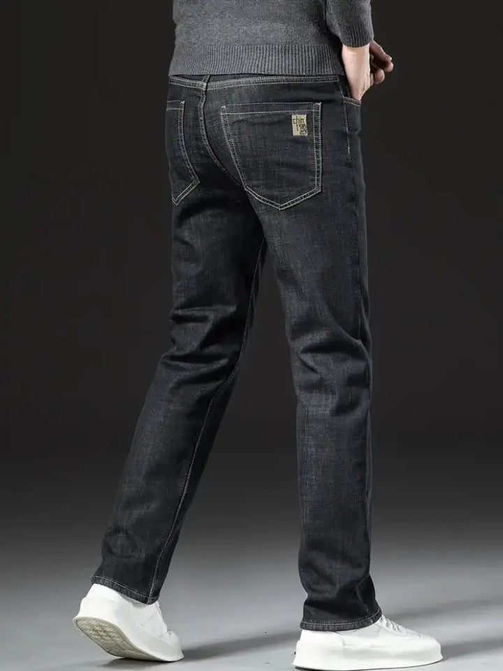 Jean Homme Doublure Polaire Coupe Regular Cinq Poches Fermeture Zip Et Bouton