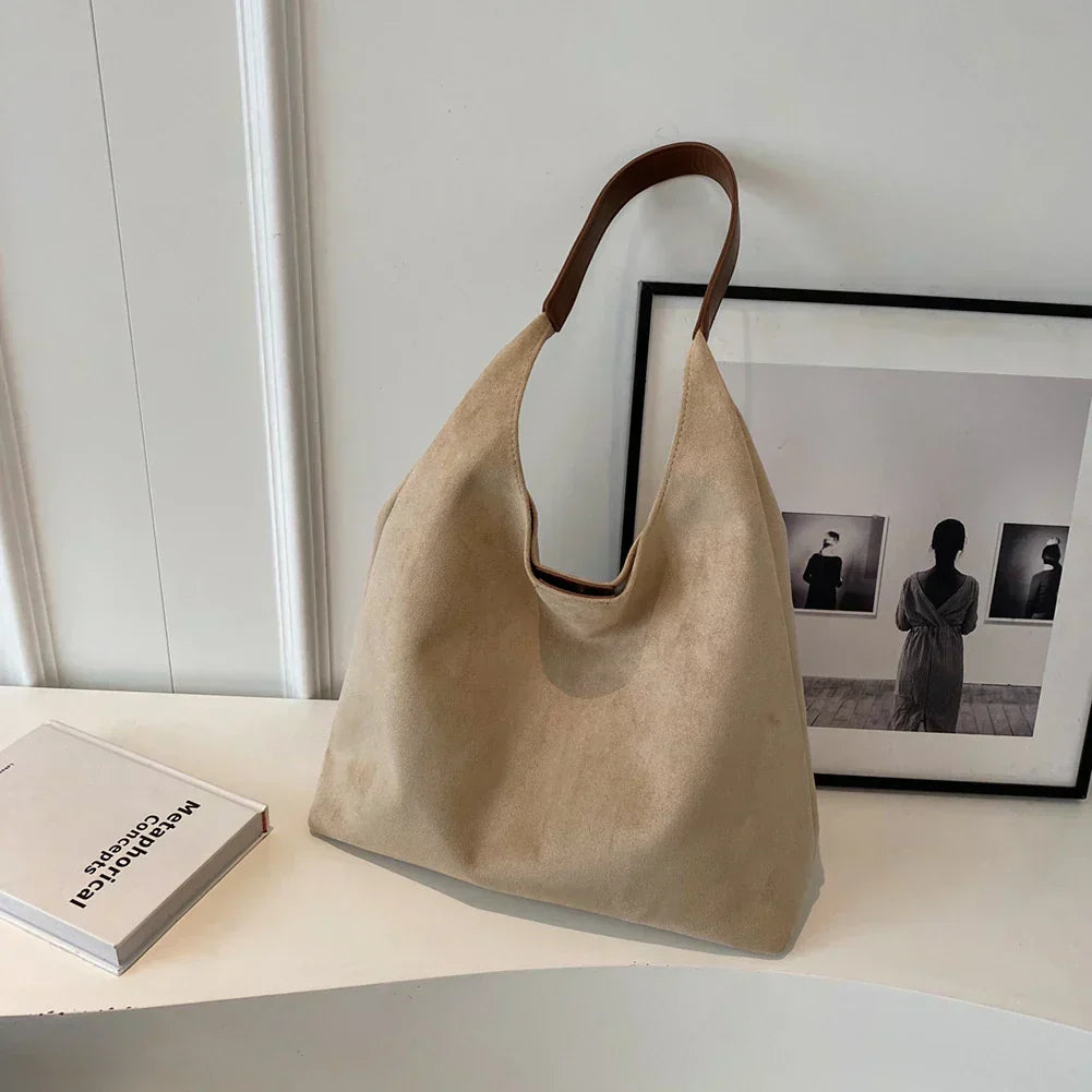 Sac Cabas Femme en Daim avec Anses d’Épaule