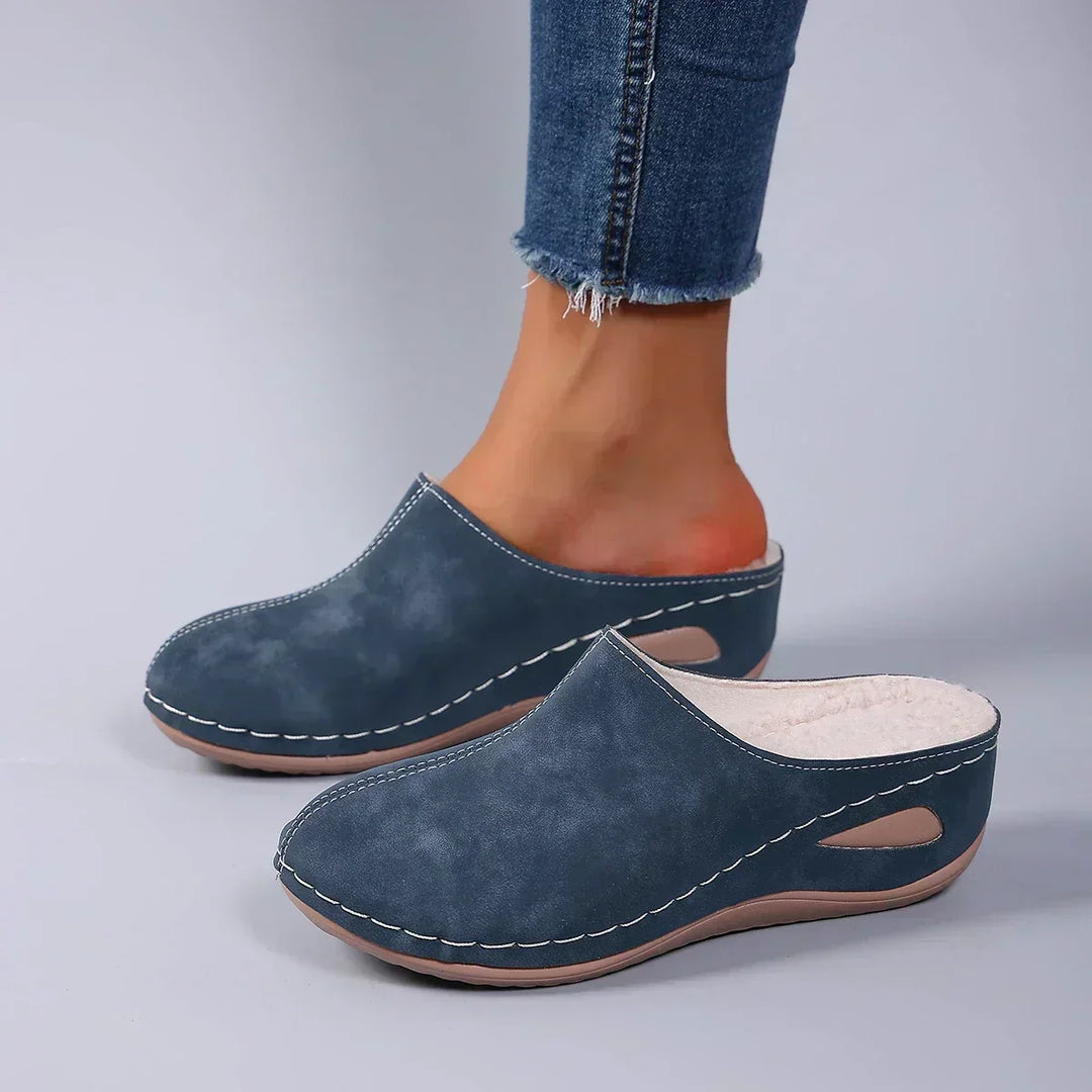 Chaussons Orthopédiques Femme à Enfiler avec Semelle Intérieure Rembourrée et Bout Fermé