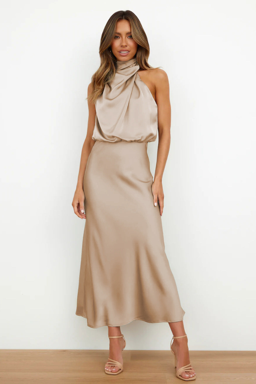 Célestine | Robe élégante à col halter pour femmes