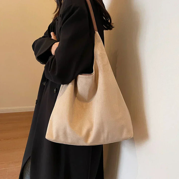 Sac Cabas Femme en Daim avec Anses d’Épaule