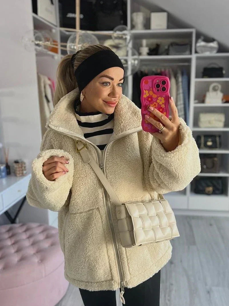Manteau Teddy Femme Zippé Col Montant Poches Plaquées