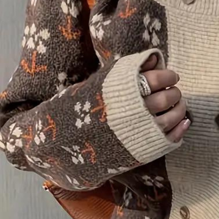 DOROTHY - Cardigan Tricoté à Fleurs Élégant pour Femmes
