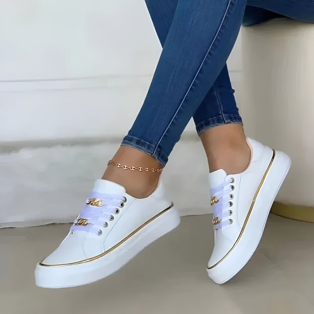 Baskets Plateforme Femme à Détails Métallisés et Chaîne sur Lacets