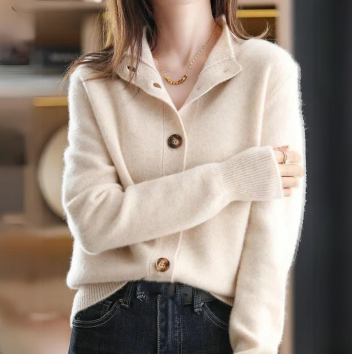 Cardigan Femme en Maille Boutonné à Col Chemise