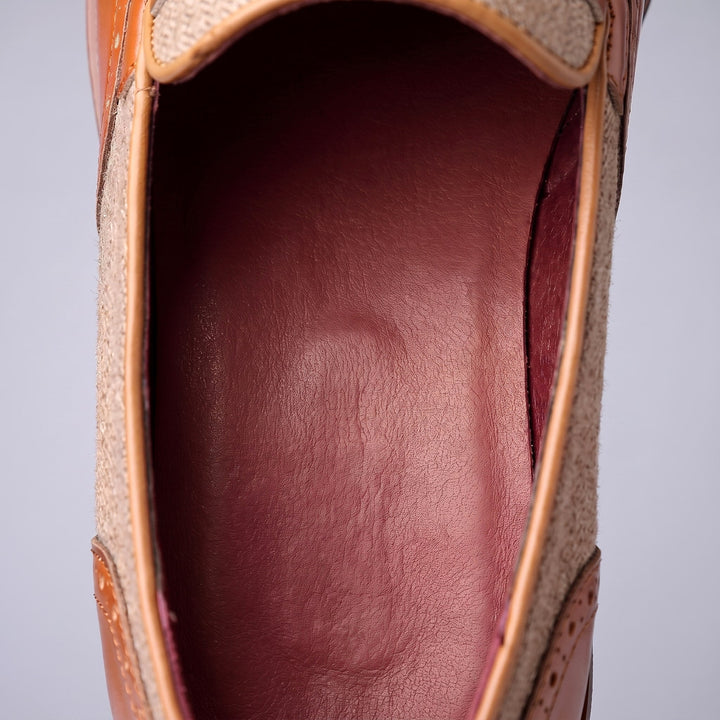 Mocassins Homme en Cuir avec Détail Brogue et Design à Enfiler