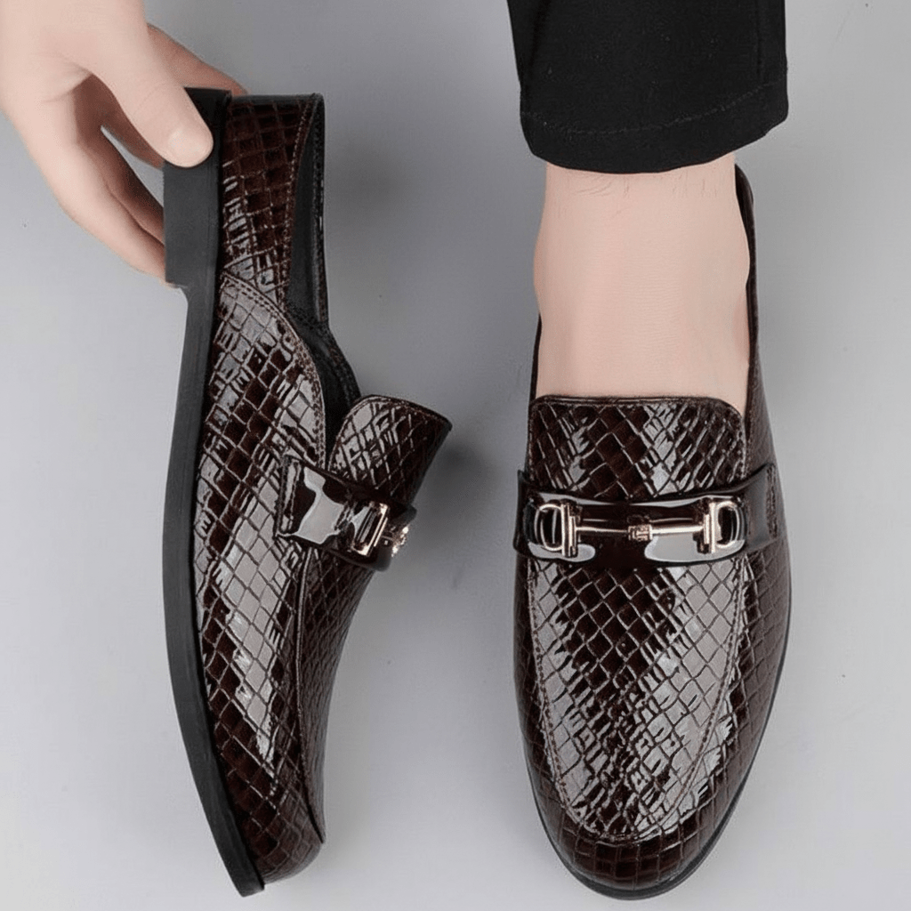 Mocassins Homme en Cuir effet Croco avec Mors Métallique à Enfiler