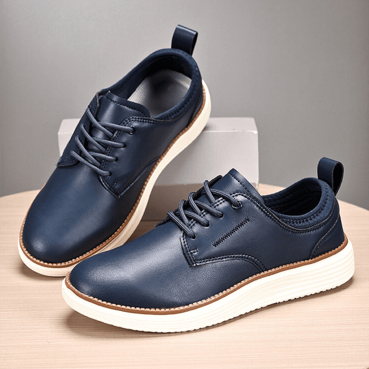 Baskets Homme en Cuir avec Lacets et Semelle Épaisse Blanche