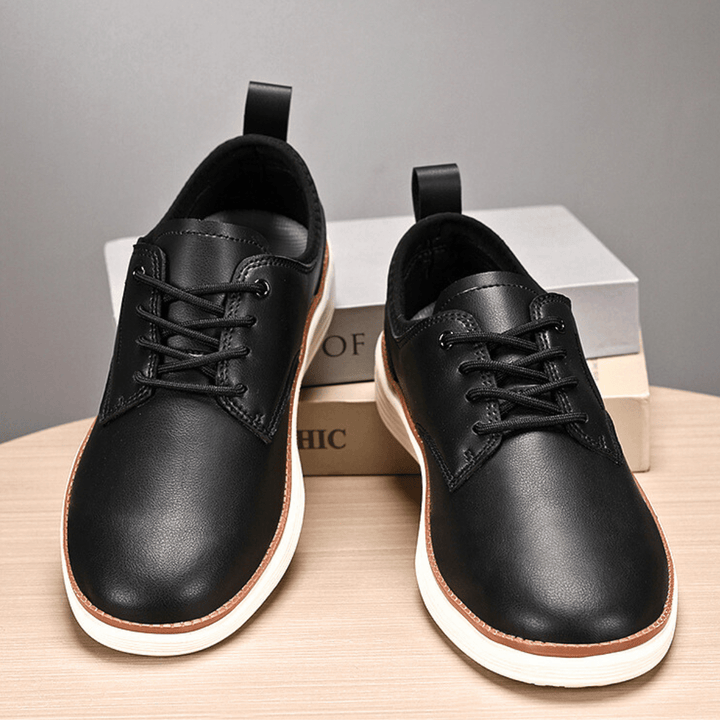 Baskets Homme en Cuir avec Lacets et Semelle Épaisse Blanche
