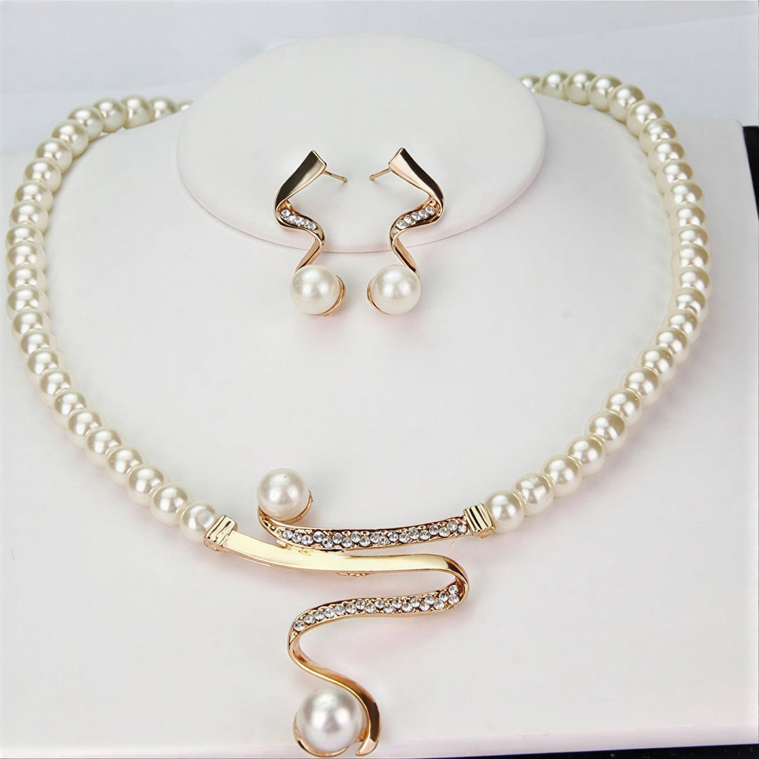 Parure Collier Perles avec Boucles d’Oreilles
