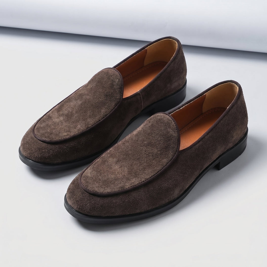 Mocassins Homme en Daim à Enfiler avec Bout Arrondi et Semelle en Cuir