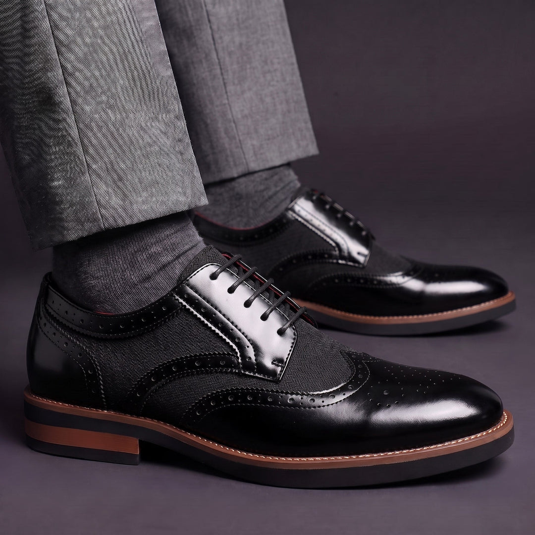 Chaussures Derby Homme en Cuir Bicolore avec Détail Brogue et Lacets