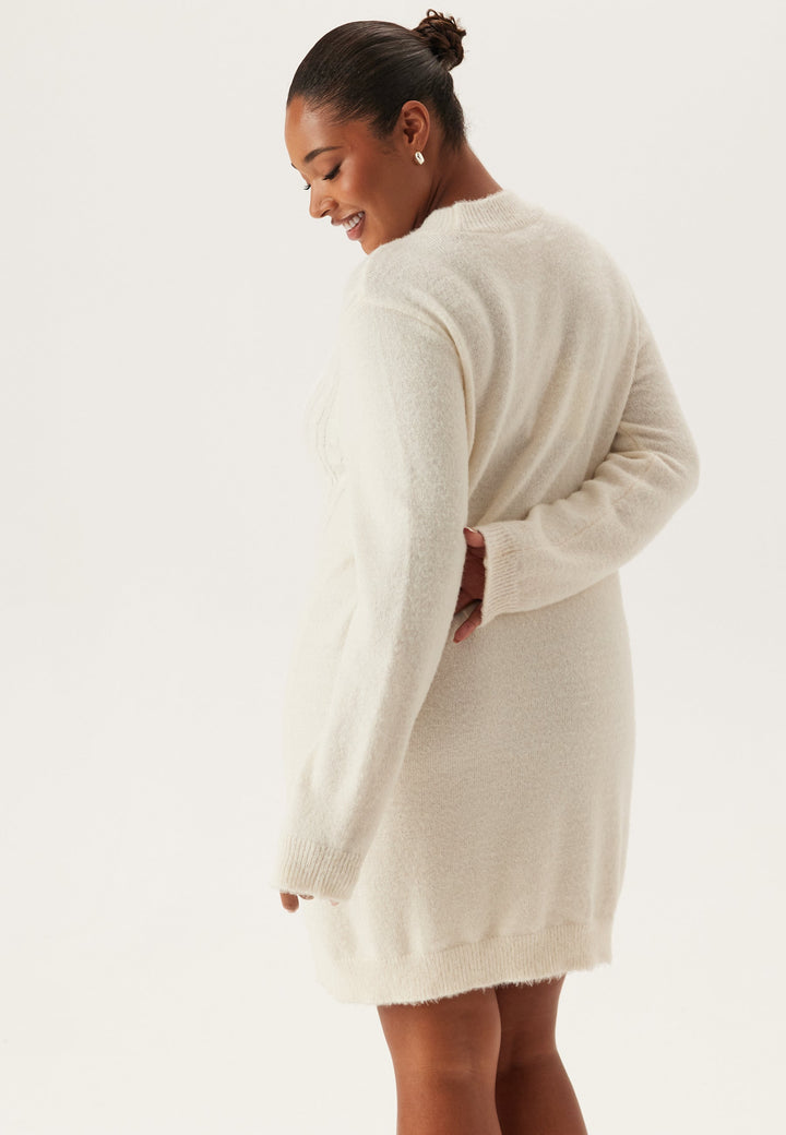 Robe-Pull Femme en Maille Torsadée – Coupe Droite