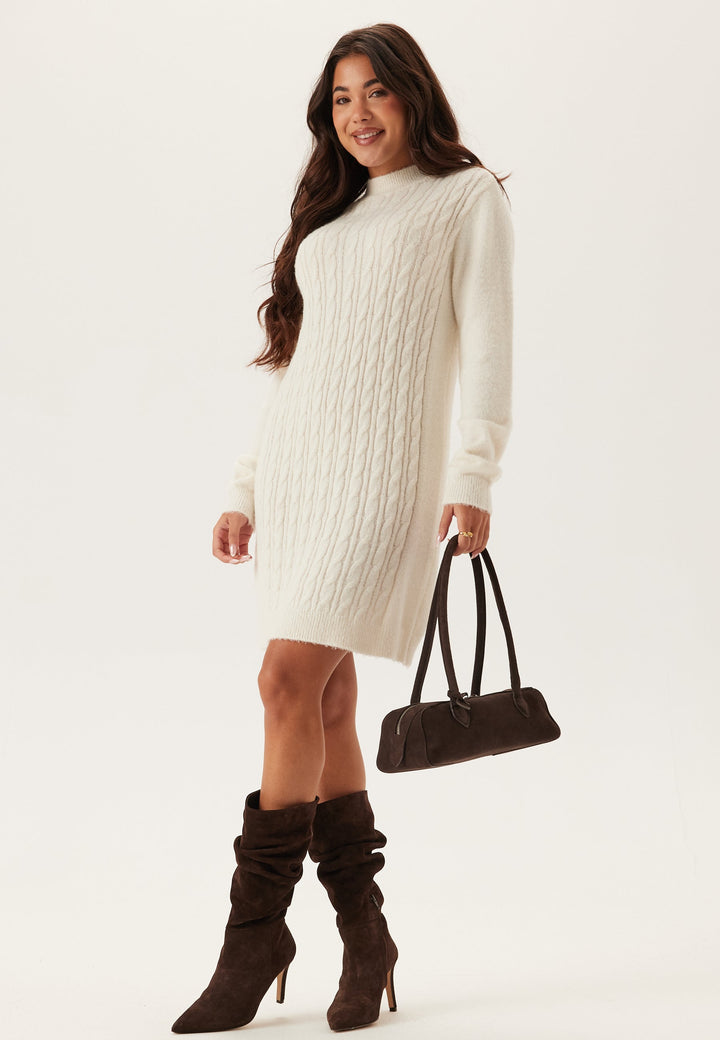 Robe-Pull Femme en Maille Torsadée – Coupe Droite