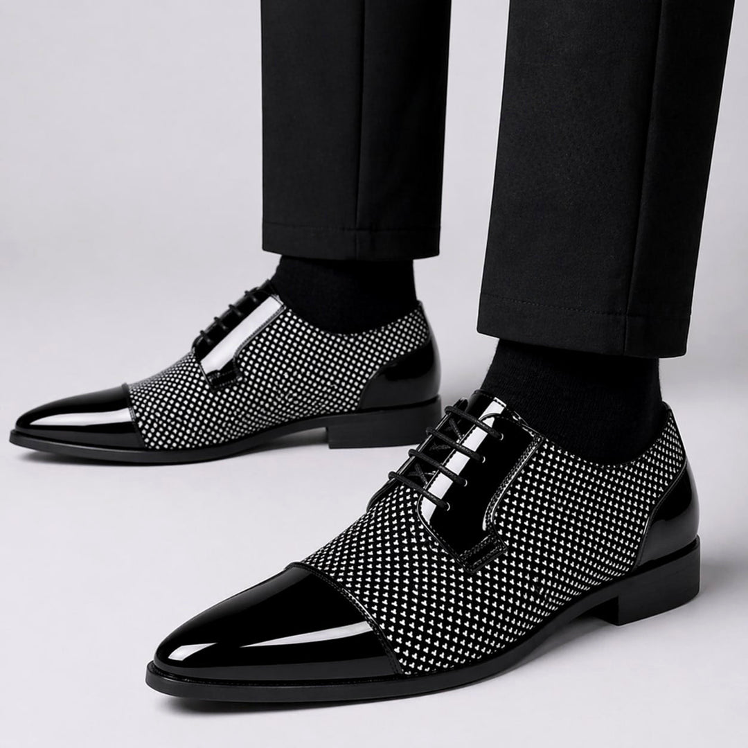 Chaussures Oxford Homme en Cuir avec Bout Verni et Motif Texturé