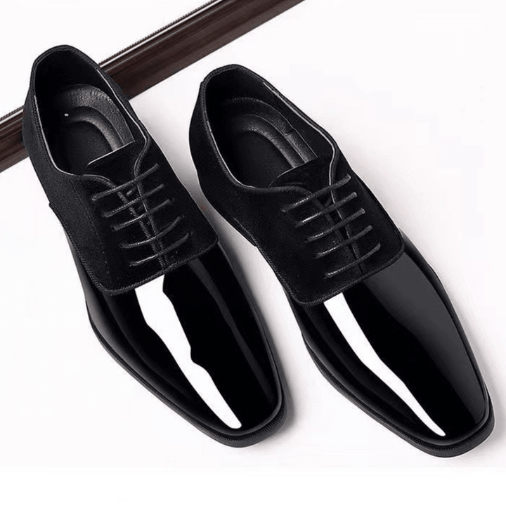 Chaussures Oxford Homme en Velours avec Bout en Cuir Verni et Lacets