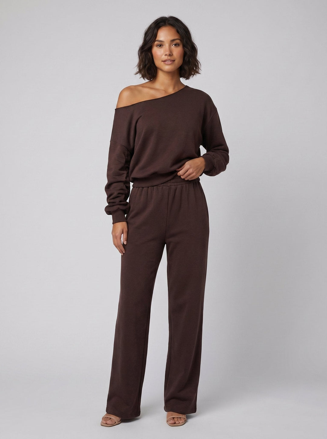 Ensemble Haut Asymétrique Épaules Dénudées et Pantalon Large pour Femme