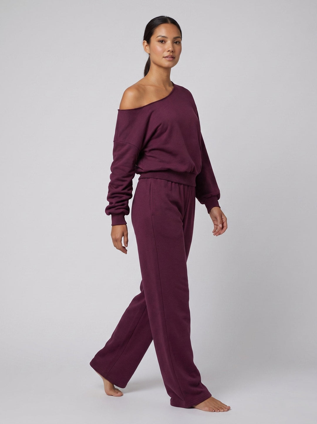 Ensemble Haut Asymétrique Épaules Dénudées et Pantalon Large pour Femme