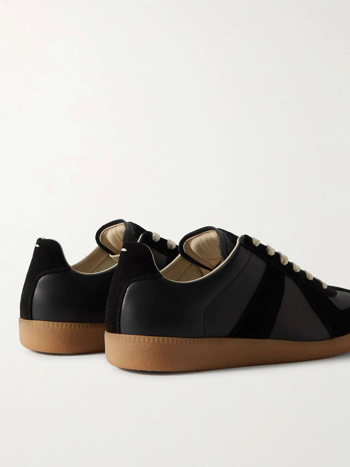 Baskets Basses en Cuir de Veau et Daim à Semelle Gomme pour Homme
